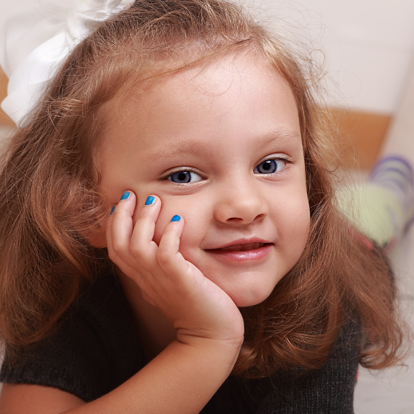 Wendy Nails & Spa 600x600 (108)